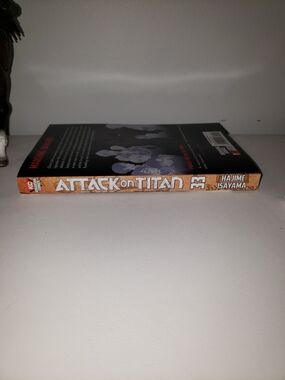 Attack on Titan MANGA Volume 33 by Hajime Isayama